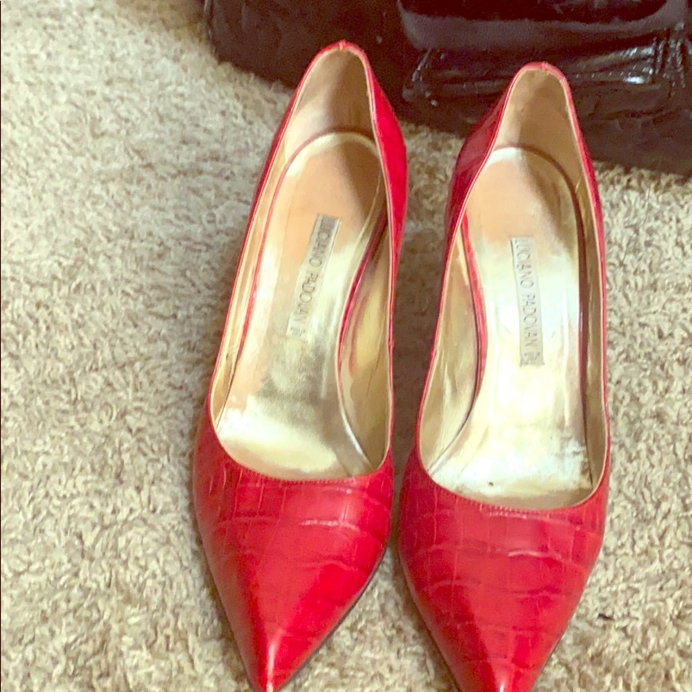 Luciano Padovan red alligator pumps